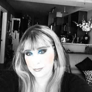 Meet your Posher, Janet